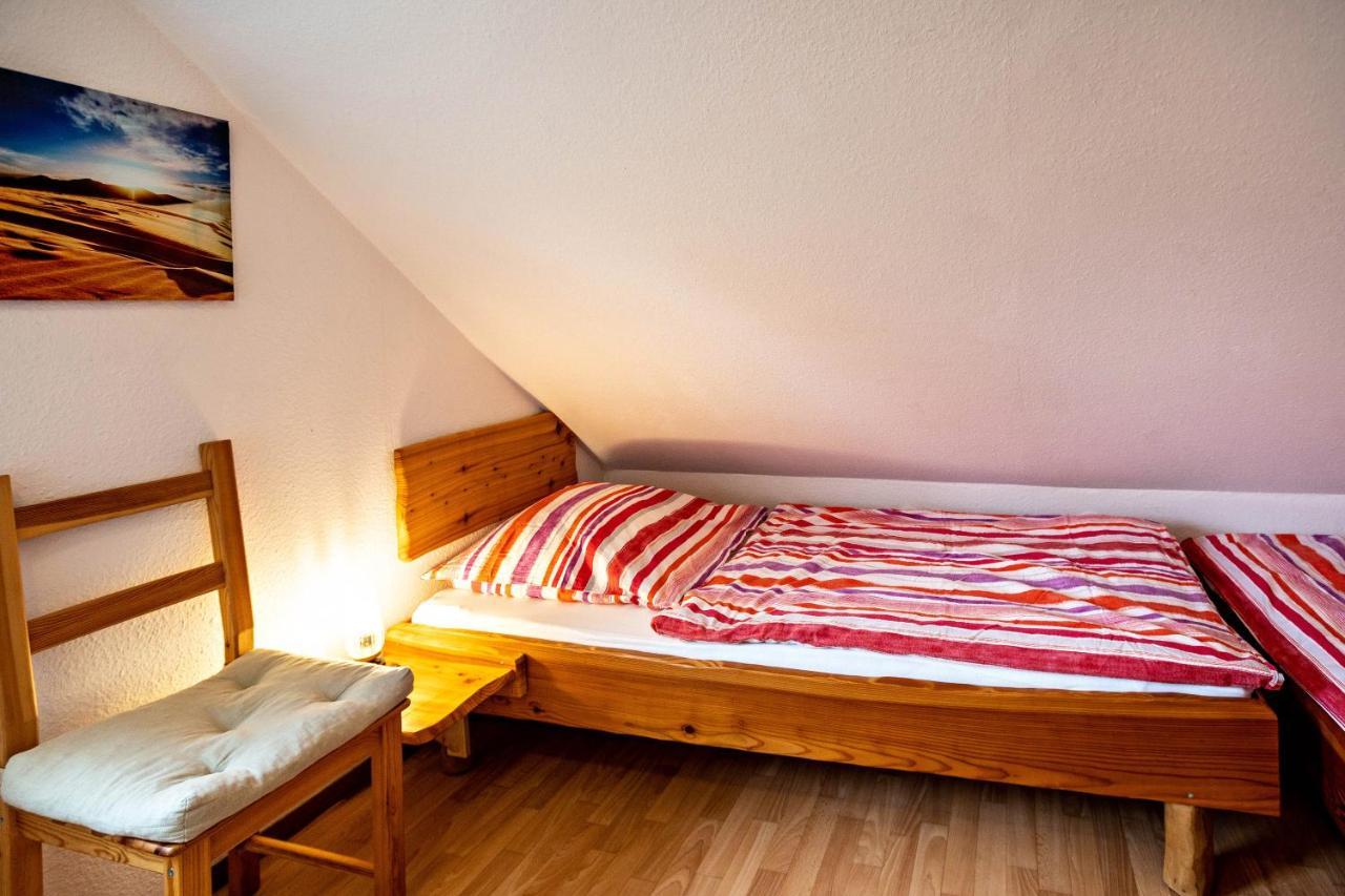 Nordsee Ferienwohnung Moewe Thunum Екстер'єр фото